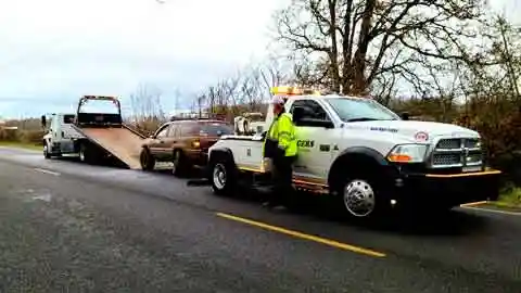 Accident Towing Eugene OR