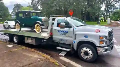Specialty Car Towing Junction City OR